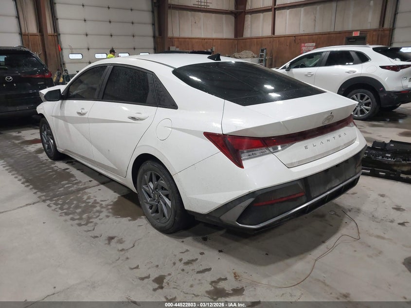 2024 Hyundai Elantra Sel