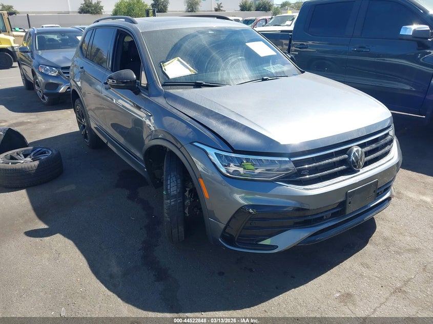 VOLKSWAGEN TIGUAN 2024. Lot# 44522848. VIN 3VV8B7AX4RM199583. Photo 1