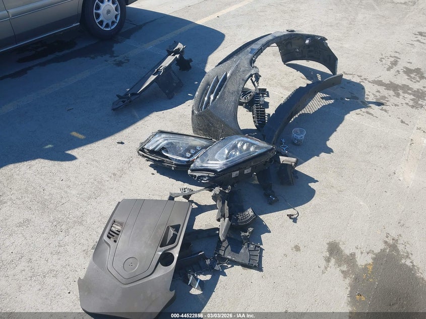 2019 Mercedes-Benz S 560 VIN: WDDUG8DBXKA435568 Lot: 44522856