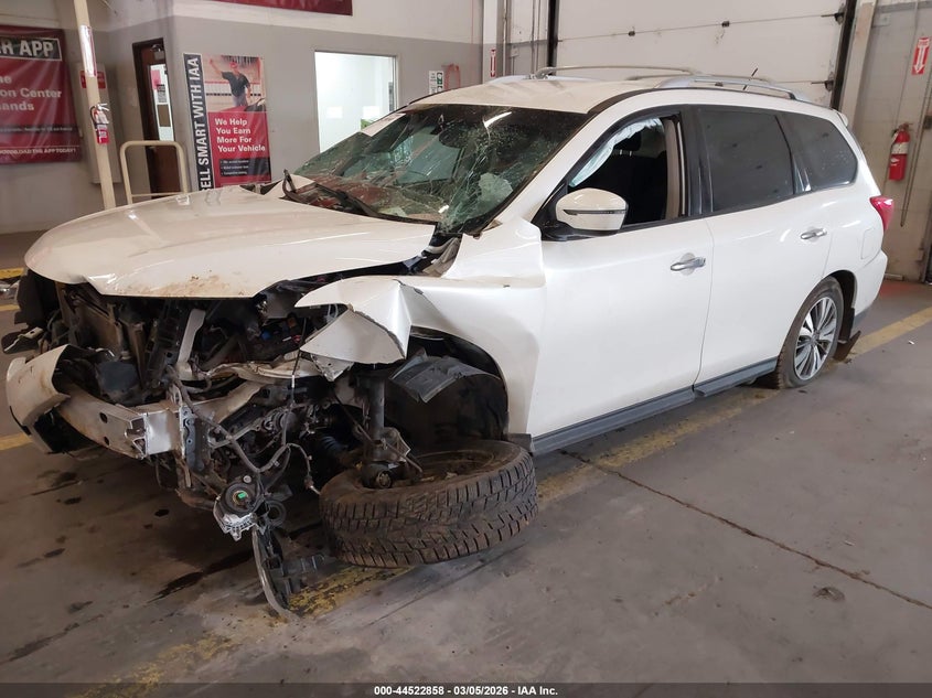 2018 Nissan Pathfinder Sv