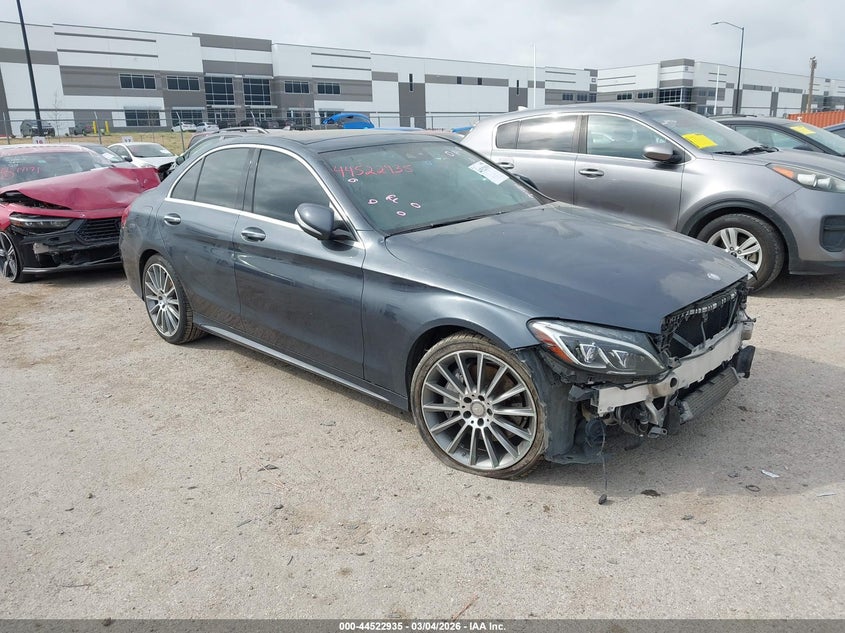2015 Mercedes-Benz C 300 Sport 4Matic