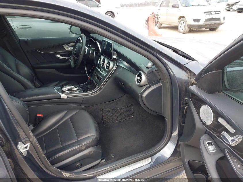 2015 Mercedes-Benz C 300 Sport 4Matic