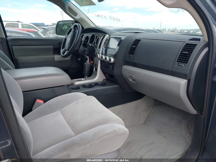 2008 Toyota Sequoia Sr5 5.7L V8
