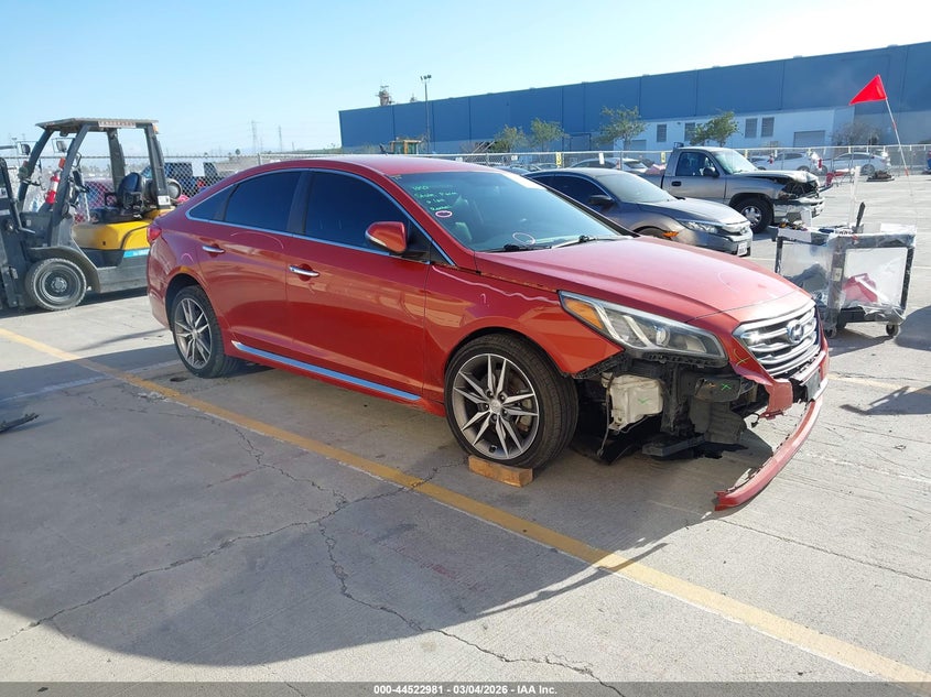 5NPE34AB0FH167264 HYUNDAI SONATA Photo 1