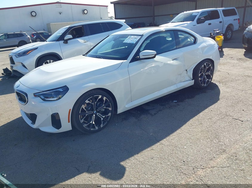 2025 BMW 230I