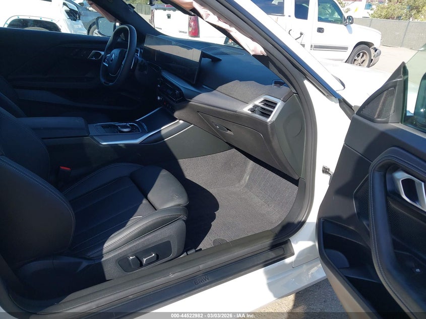 2025 BMW 230I