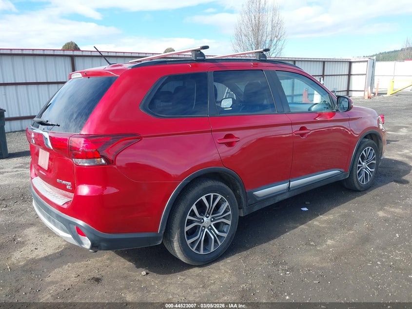 2016 Mitsubishi Outlander Se/Sel