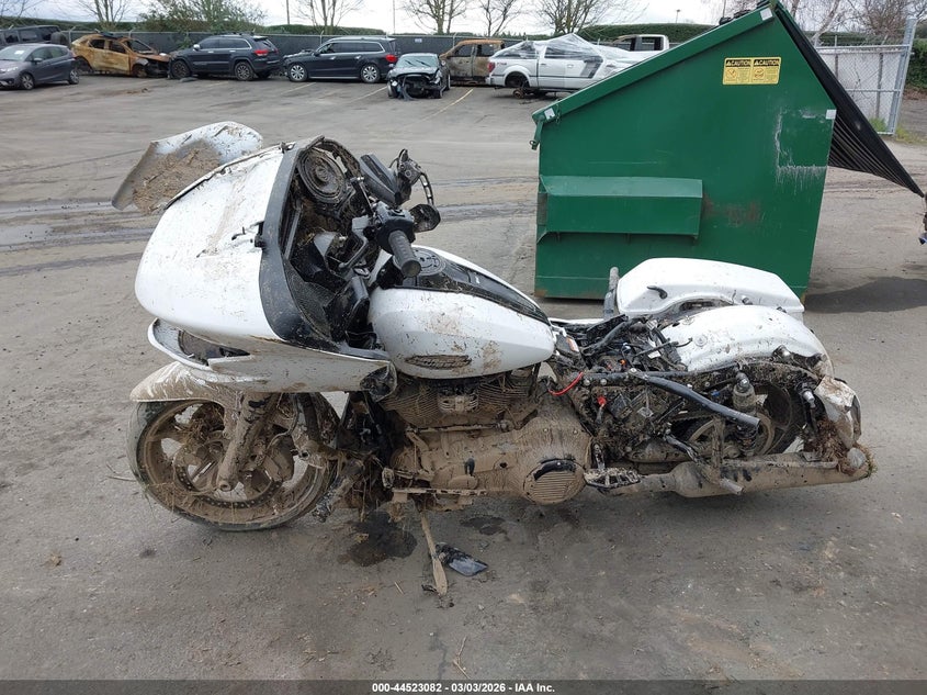 2025 Harley-Davidson Fltrx VIN: 1HD1KH716SB637749 Lot: 44523082