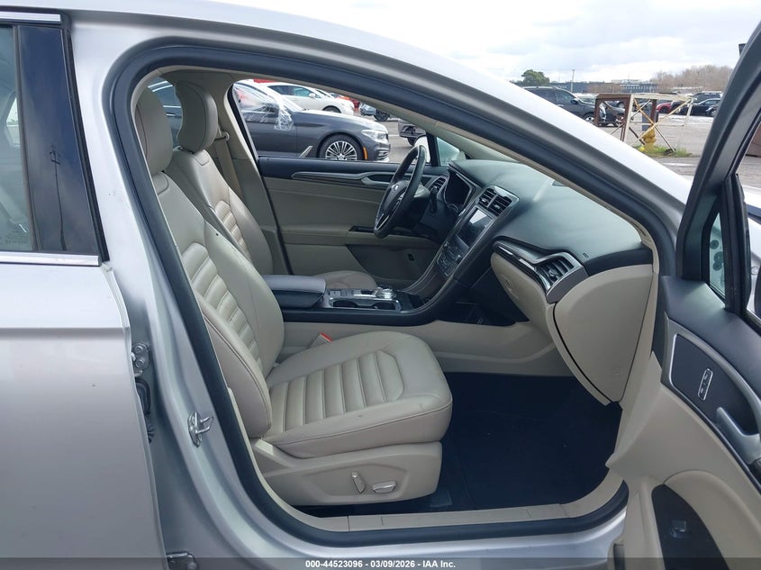 2019 Ford Fusion Hybrid Sel