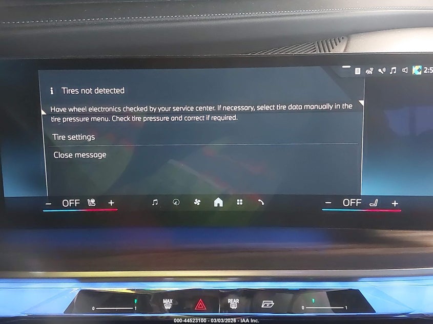 2024 BMW I7 VIN: WBY53EJ06RCP10989