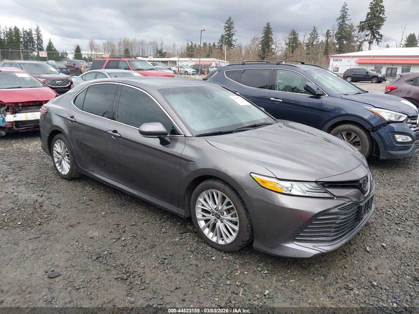 2020 Toyota Camry Xle Awd