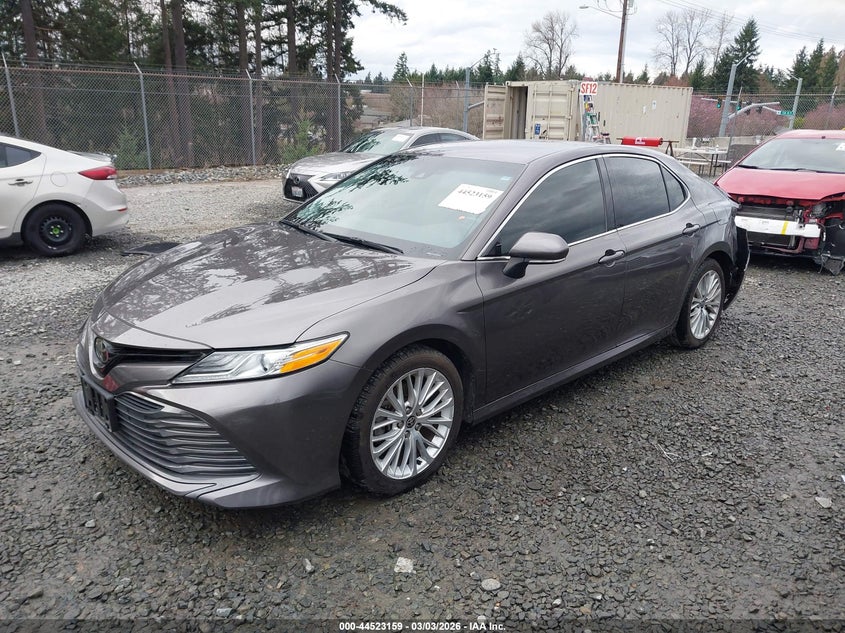 2020 Toyota Camry Xle Awd