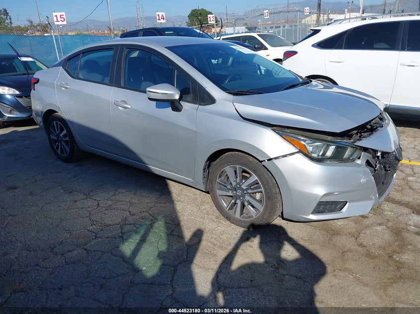2021 Nissan Versa Sv Xtronic Cvt