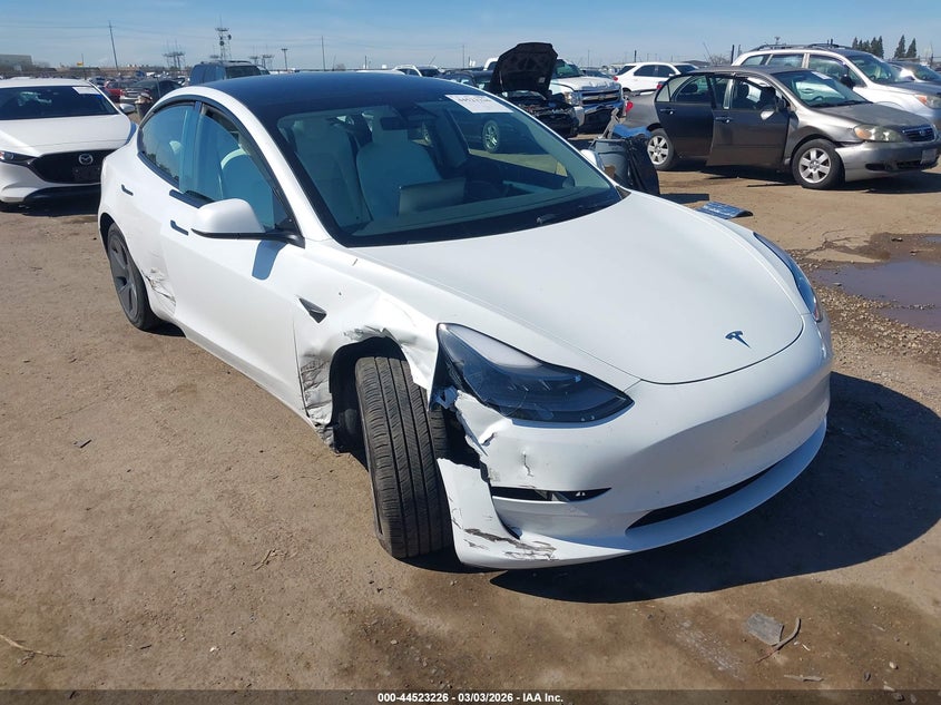 2022 Tesla Model 3 Rear-Wheel Drive