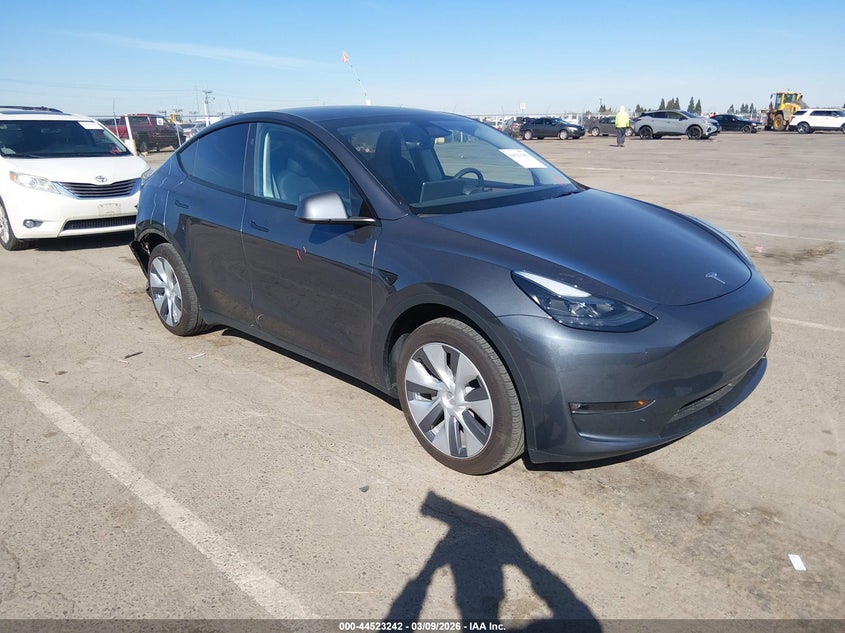 2023 Tesla Model Y Awd/Long Range Dual Motor All-Wheel Drive