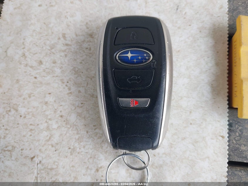 2017 Subaru Outback 3.6R Limited VIN: 4S4BSENC9H3299089 Lot: 44523285