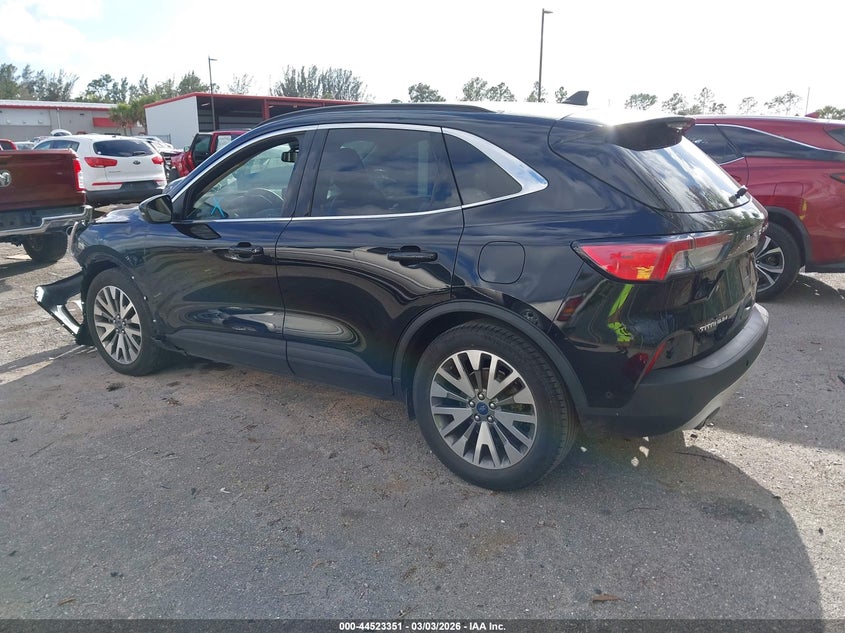 2020 Ford Escape Titanium Hybrid