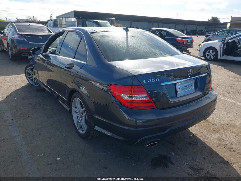 2013 Mercedes-Benz C 250 Sport