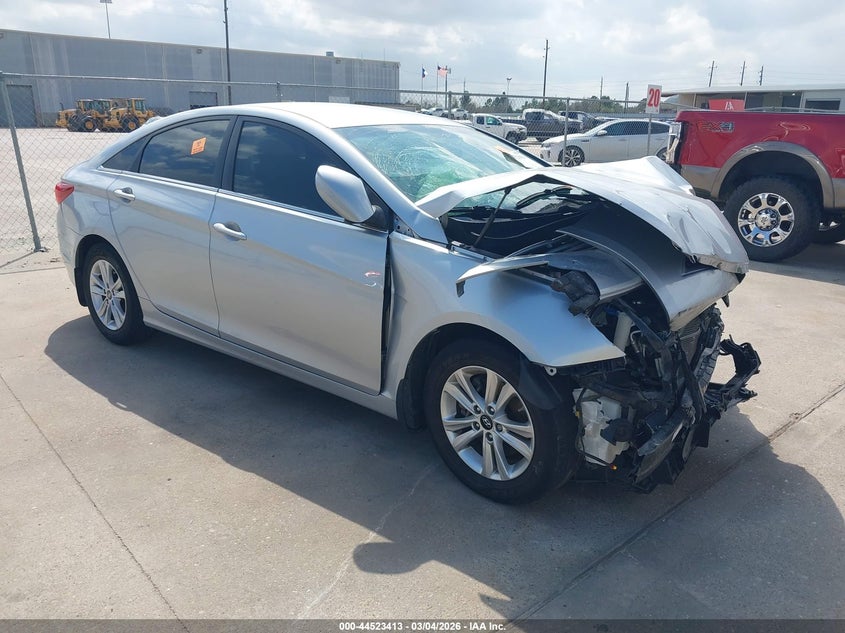 5NPEB4AC1DH688650 HYUNDAI SONATA Photo 1