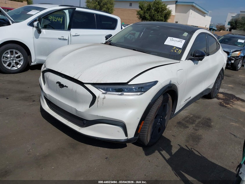 2022 Ford Mustang Mach-E California Route 1
