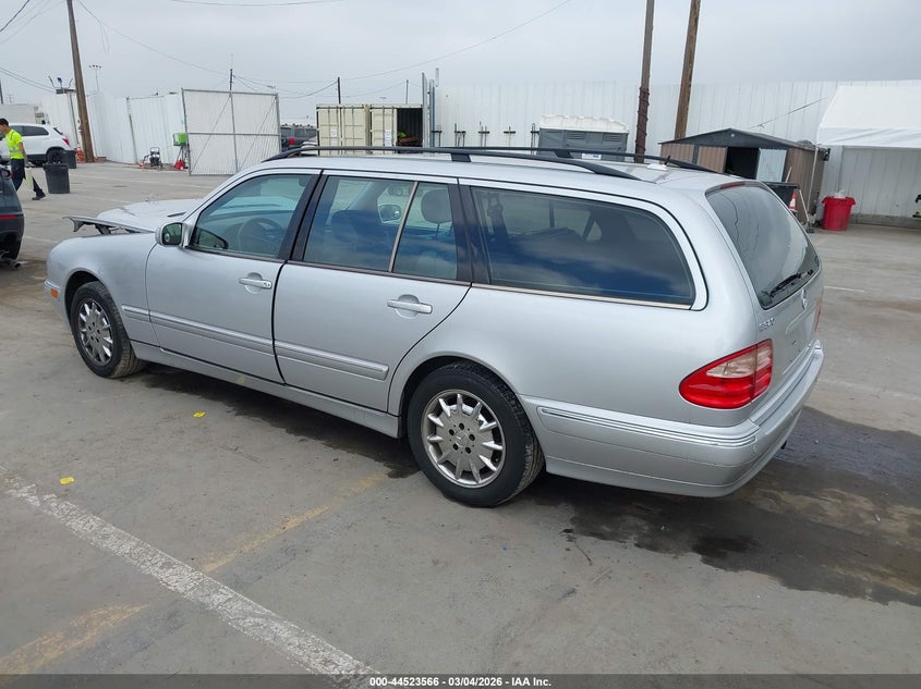 2003 Mercedes-Benz C 320