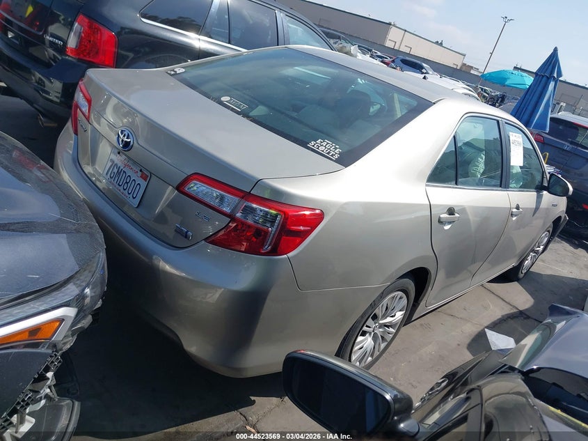 2014 Toyota Camry Hybrid Le