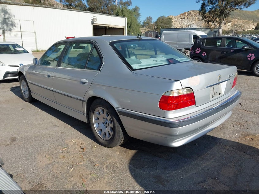 2001 BMW 740Il