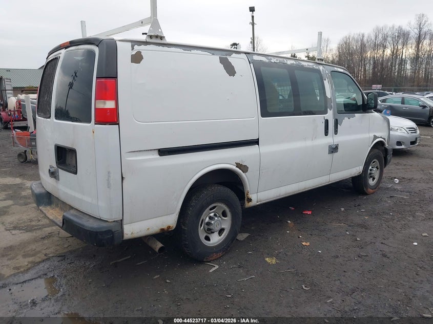 2010 Chevrolet Express 2500 Work Van