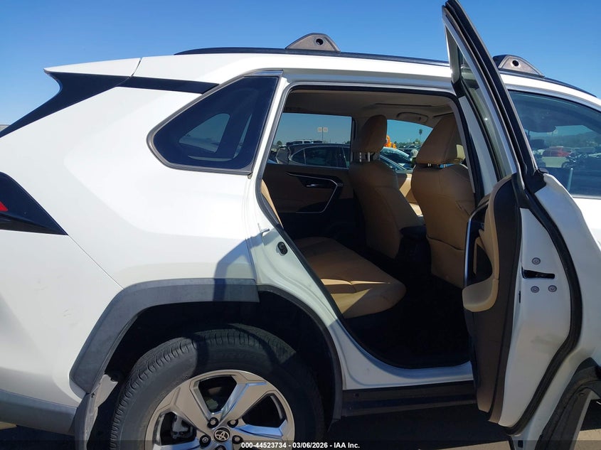 VIN 4T3B6RFV1MU032584 2021 TOYOTA RAV4 HYBRID XLE PREMIUM