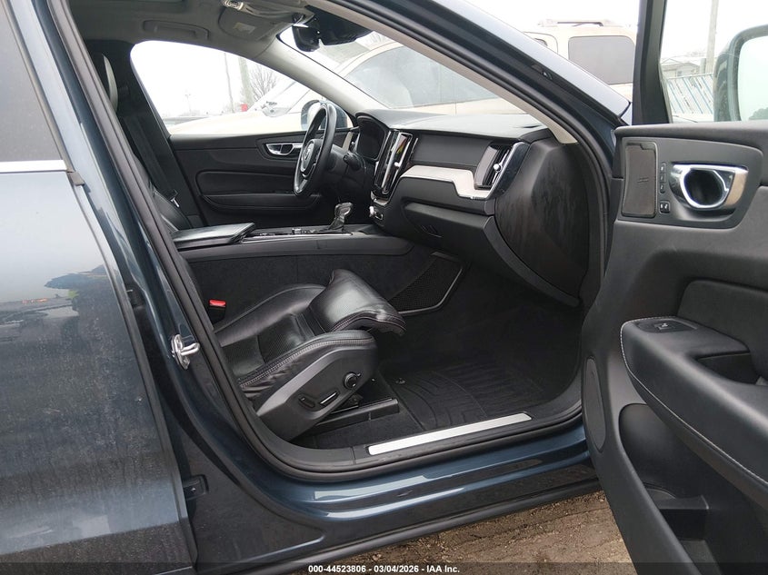 2021 Volvo Xc60 T5 Inscription