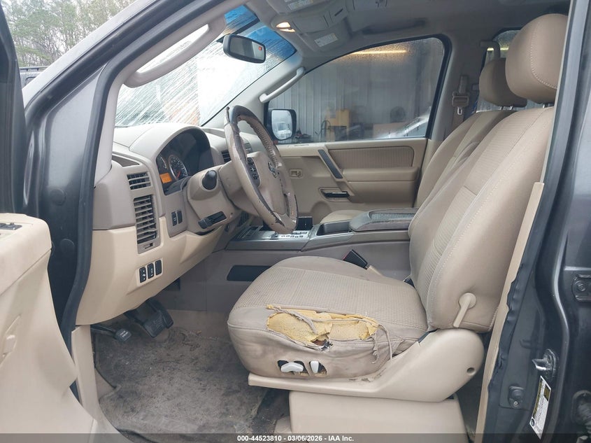 2008 Nissan Titan Se