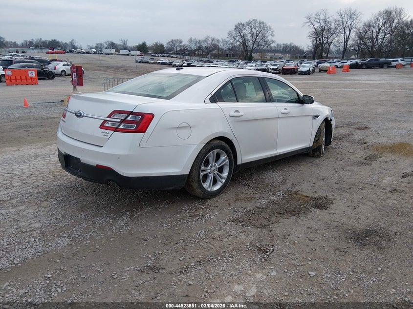 2013 Ford Taurus Sel