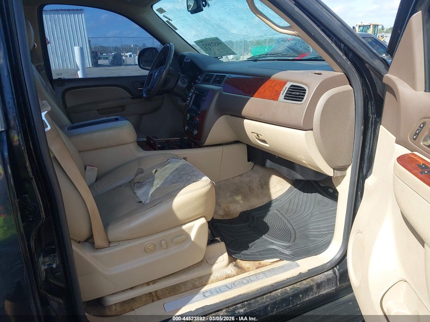 2011 Chevrolet Tahoe Ltz