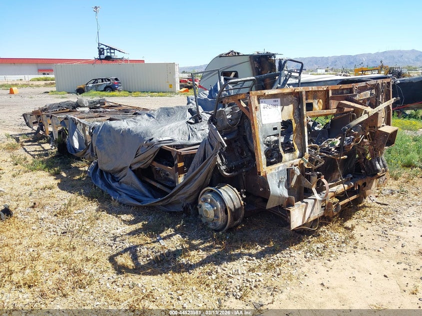 2004 Workhorse Custom Chassis Motorhome Chassis W22