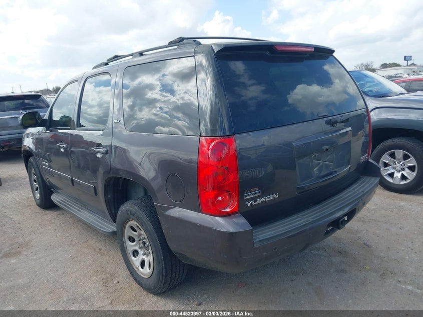 2011 GMC Yukon Slt