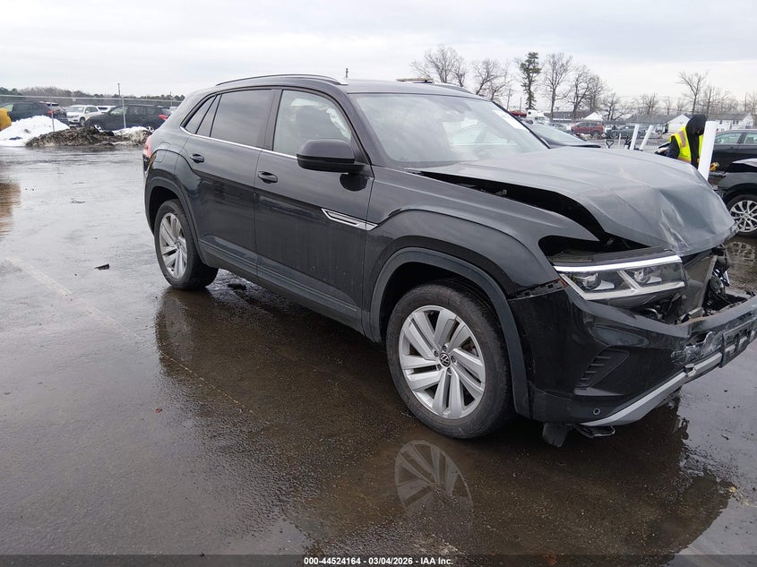 1V2KC2CA5MC220415 VOLKSWAGEN ATLAS CROSS SPORT Photo 1