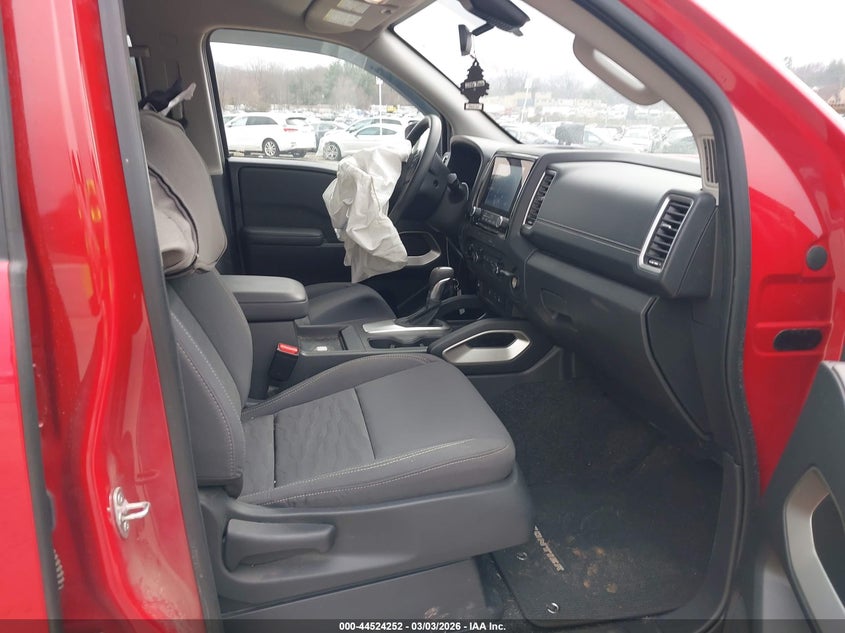 2024 Nissan Frontier Sv 4X4