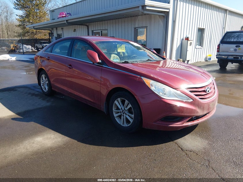 5NPEB4AC4DH615725 2013 Hyundai Sonata Gls auction photo 1