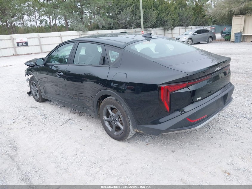 Vin: 3kpft4de5se071624, lot: 45021189, kia k4 lxs 20253