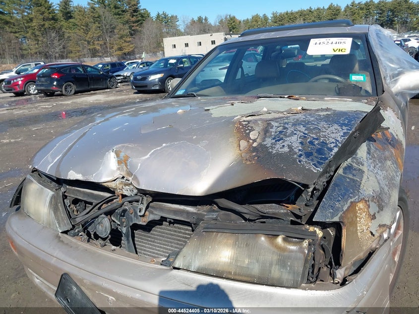 1996 Toyota Avalon Xl/Xls VIN: 4T1BF12BXTU110901 Lot: 44524405