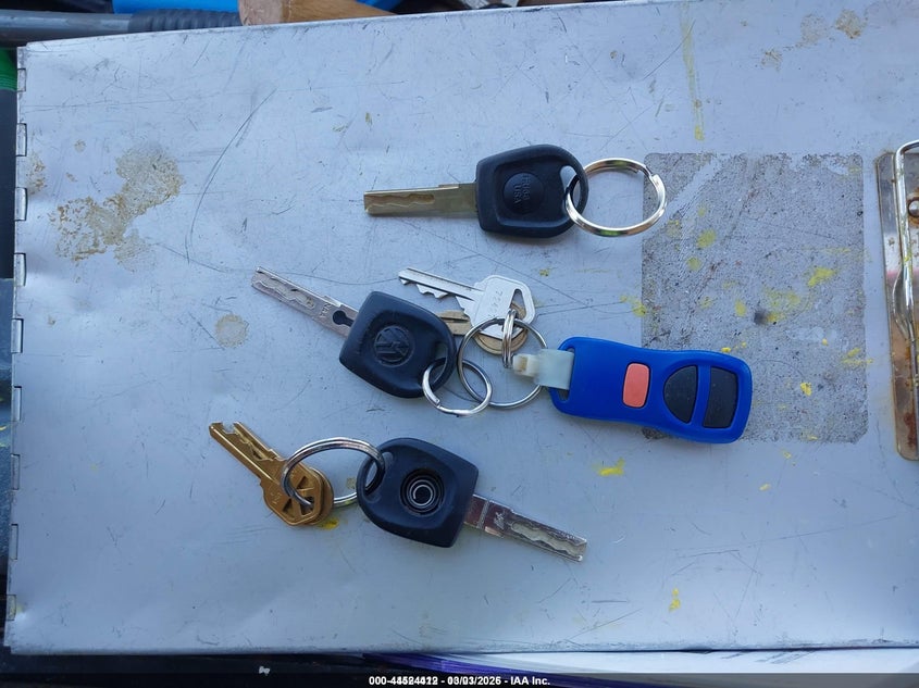 2002 Volkswagen Passat Gls VIN: WVWVD63B82E145464 Lot: 44524412