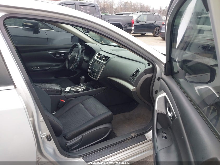 2016 Nissan Altima 2.5 Sv