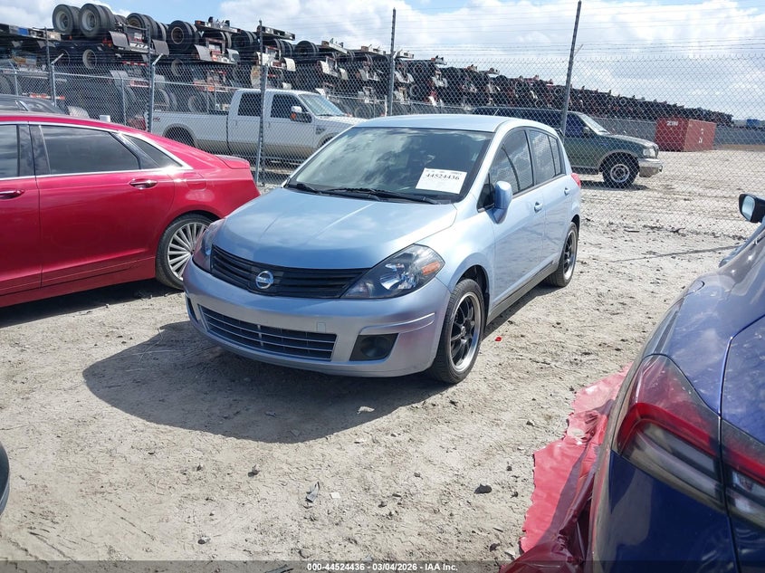 2011 Nissan Versa 1.8S