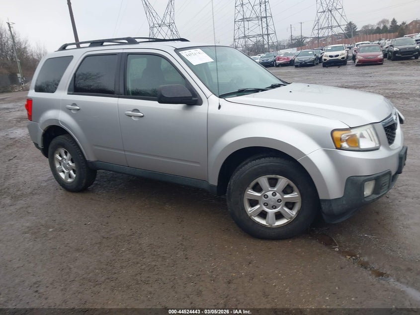 4F2CY9C73AKM02992 MAZDA TRIBUTE Photo 1