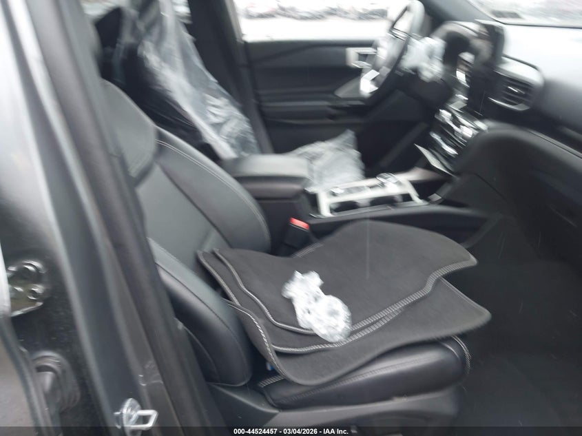 2024 Ford Explorer St