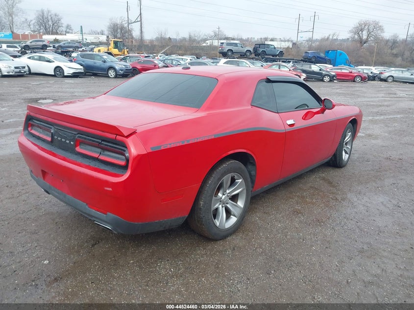 2015 Dodge Challenger Sxt