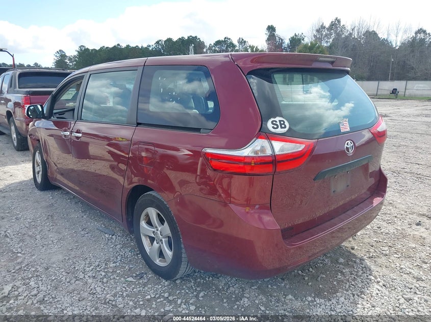 2015 Toyota Sienna L 7 Passenger