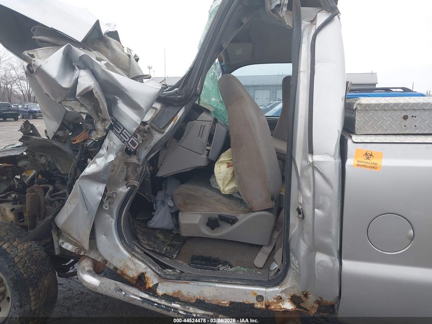 1999 FORD F-350 auction photo 5