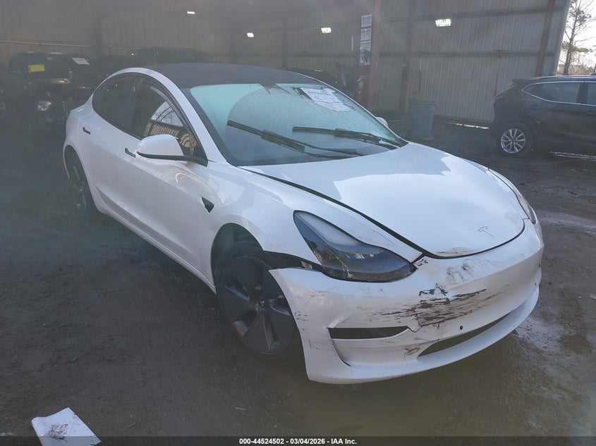 2022 Tesla Model 3 Rear-Wheel Drive