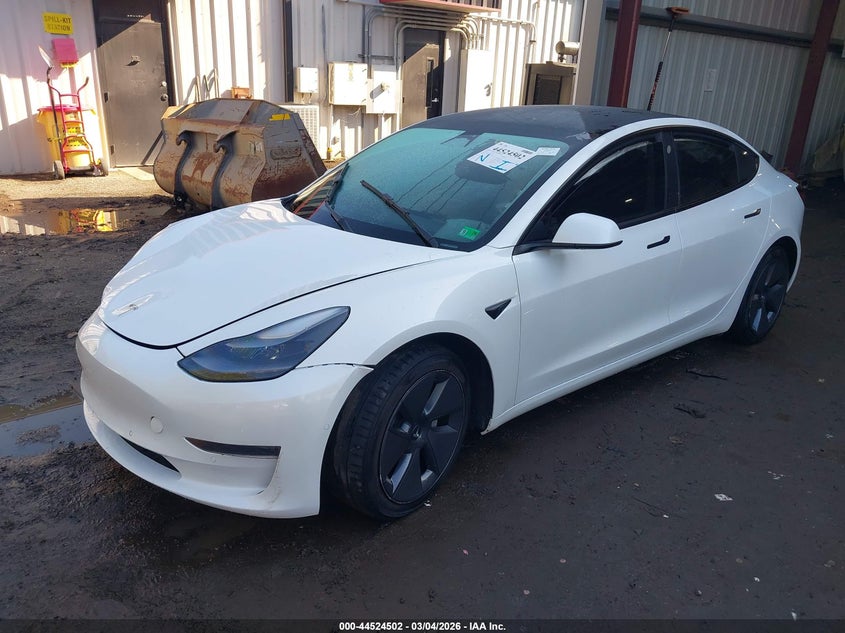 2022 Tesla Model 3 Rear-Wheel Drive